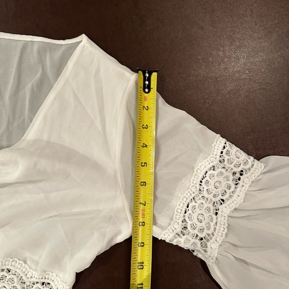 Bridal Robe - Picture 7 of 8